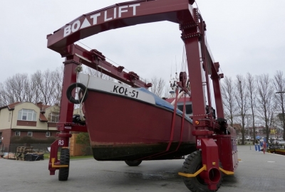 Nowy dźwig portowy w Kołobrzegu